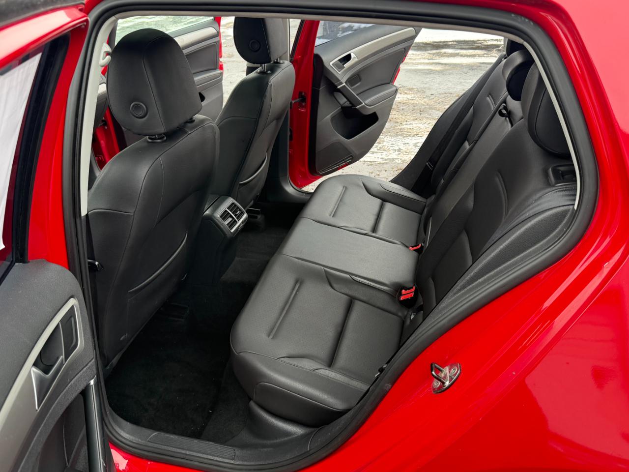 Volkswagen Golf 4dr HB Auto TSI S 2015