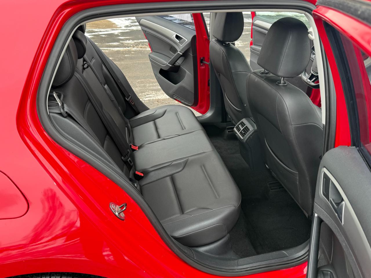 Volkswagen Golf 4dr HB Auto TSI S 2015