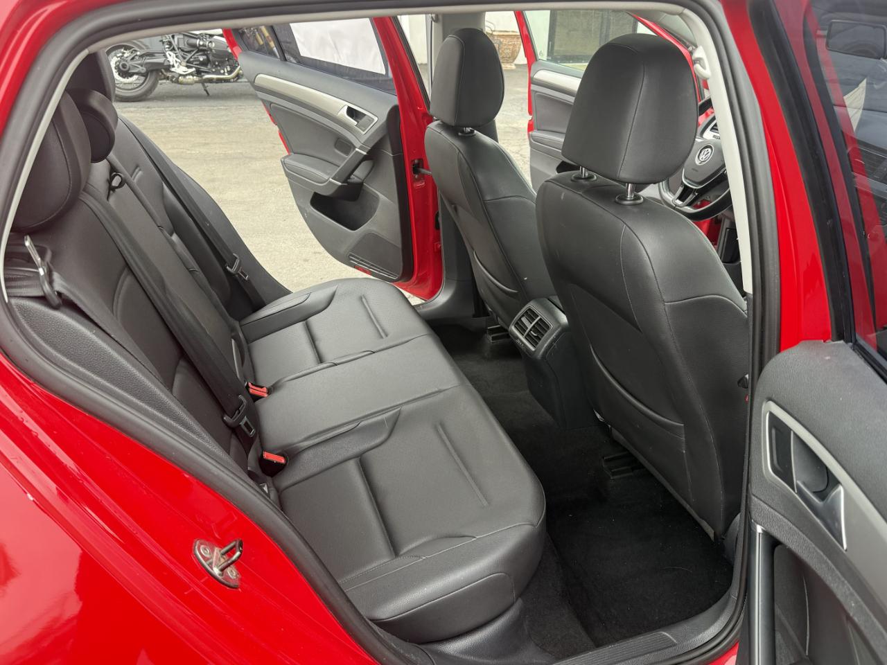 Volkswagen Golf 4dr HB Auto TSI S 2015