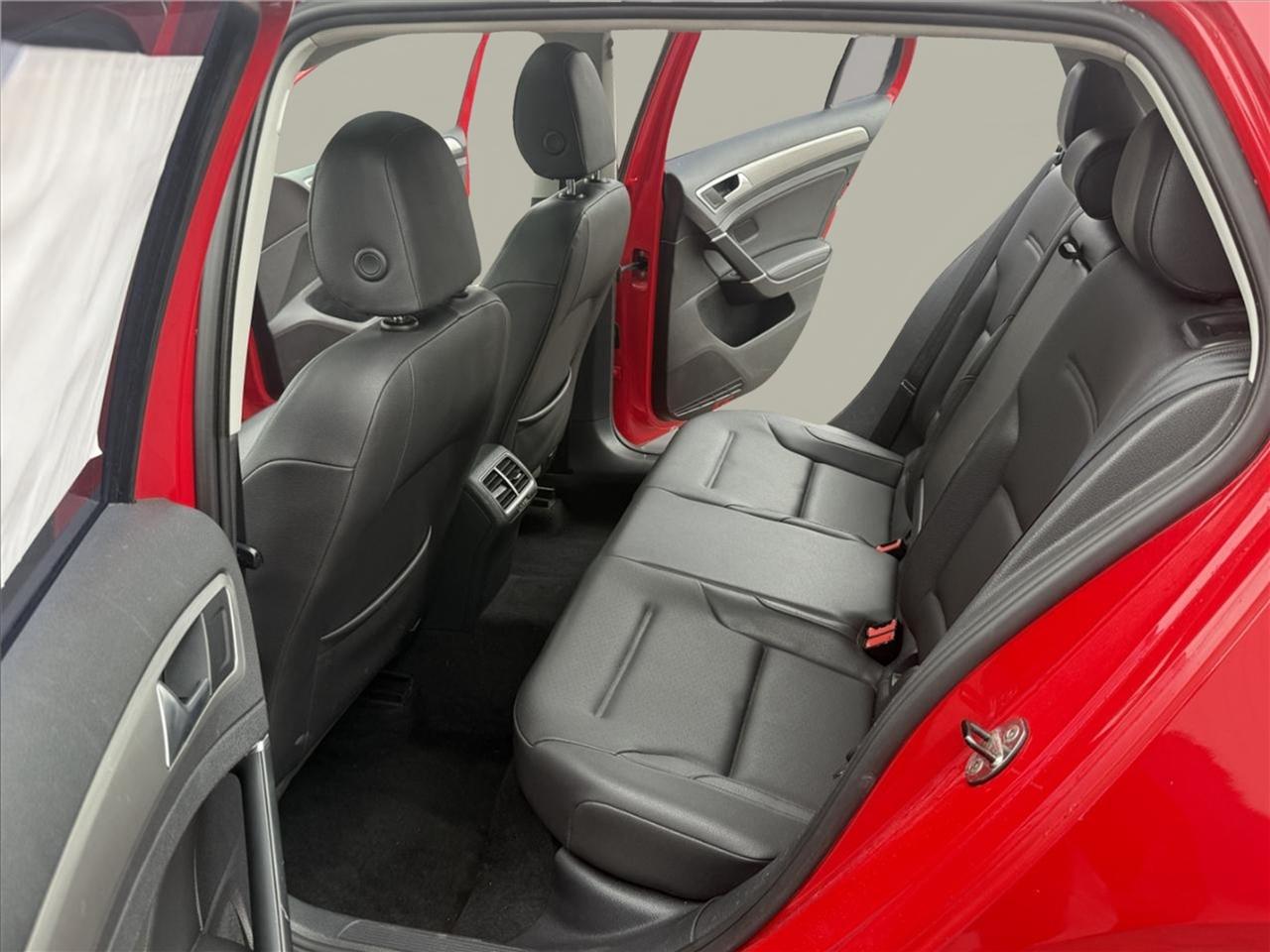 Volkswagen Golf 4dr HB Auto TSI S 2015