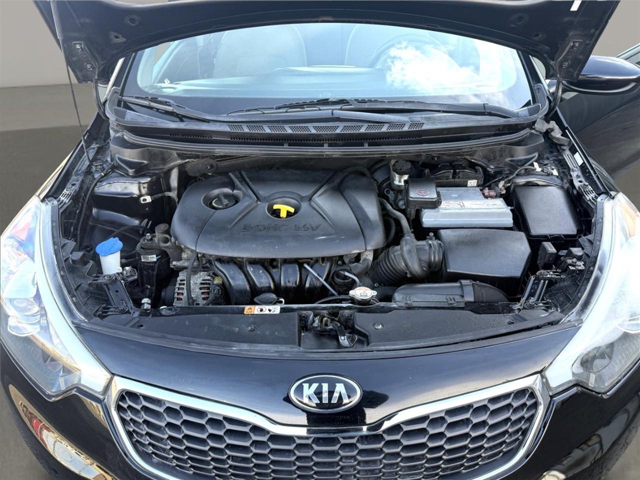 Kia Forte 4dr Sdn Auto LX 2015