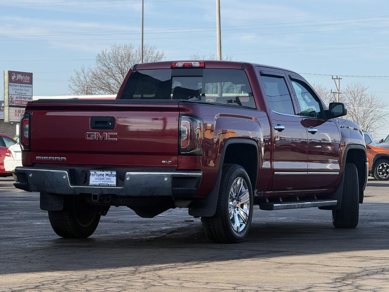GMC Sierra 1500 4WD Crew Cab 143.5" SLT 2018