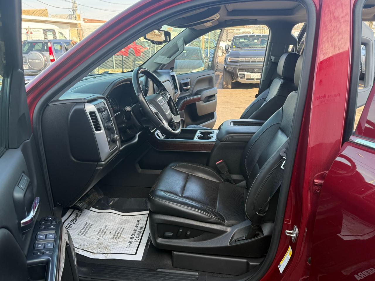 GMC Sierra 1500 4WD Crew Cab 143.5" SLT 2018