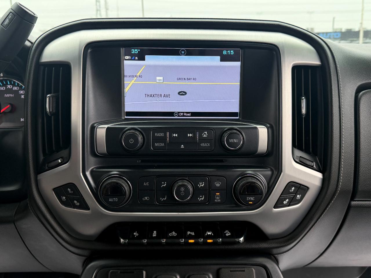 GMC Sierra 1500 4WD Crew Cab 143.5" SLT 2018