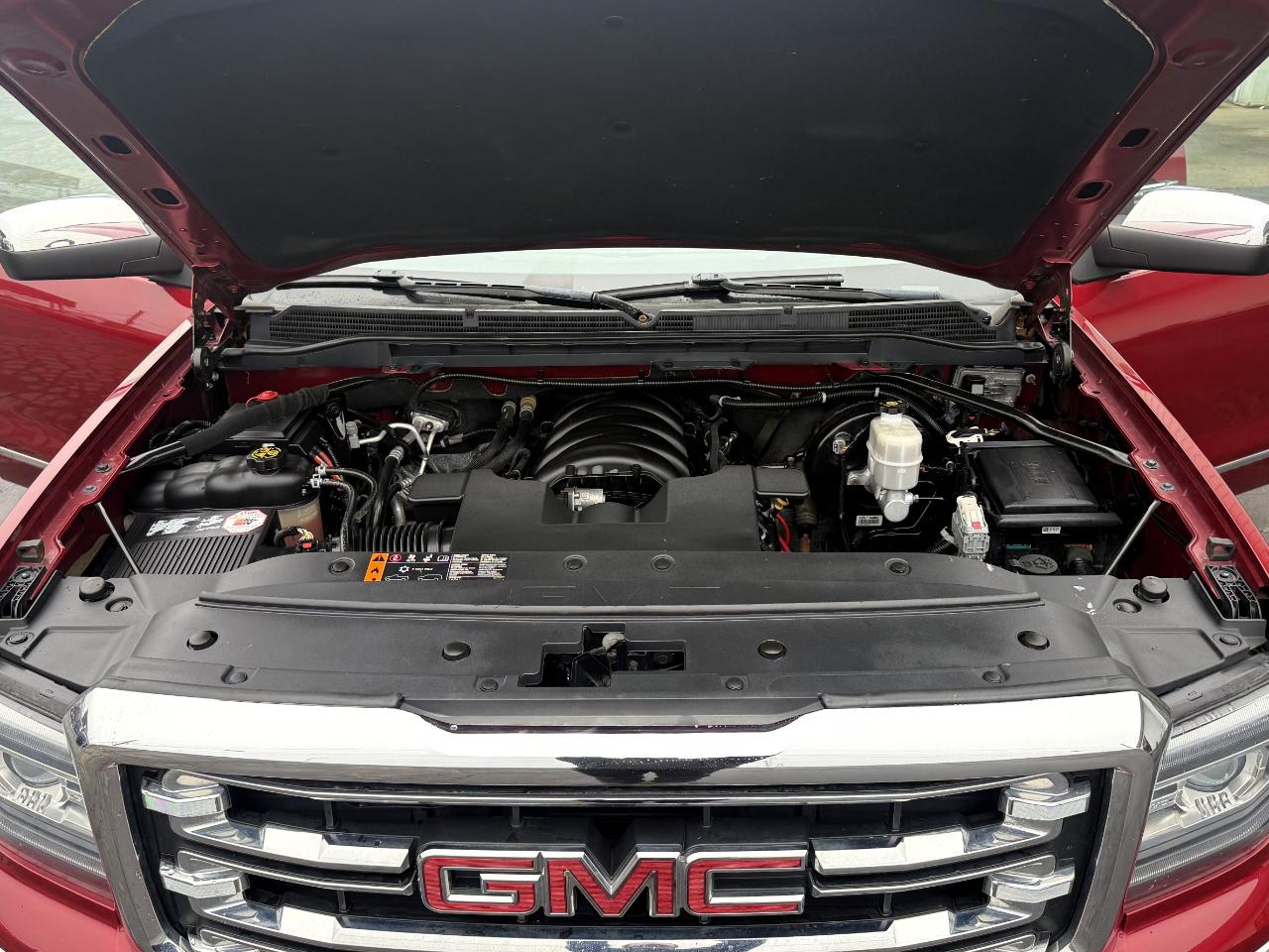 GMC Sierra 1500 4WD Crew Cab 143.5" SLT 2018