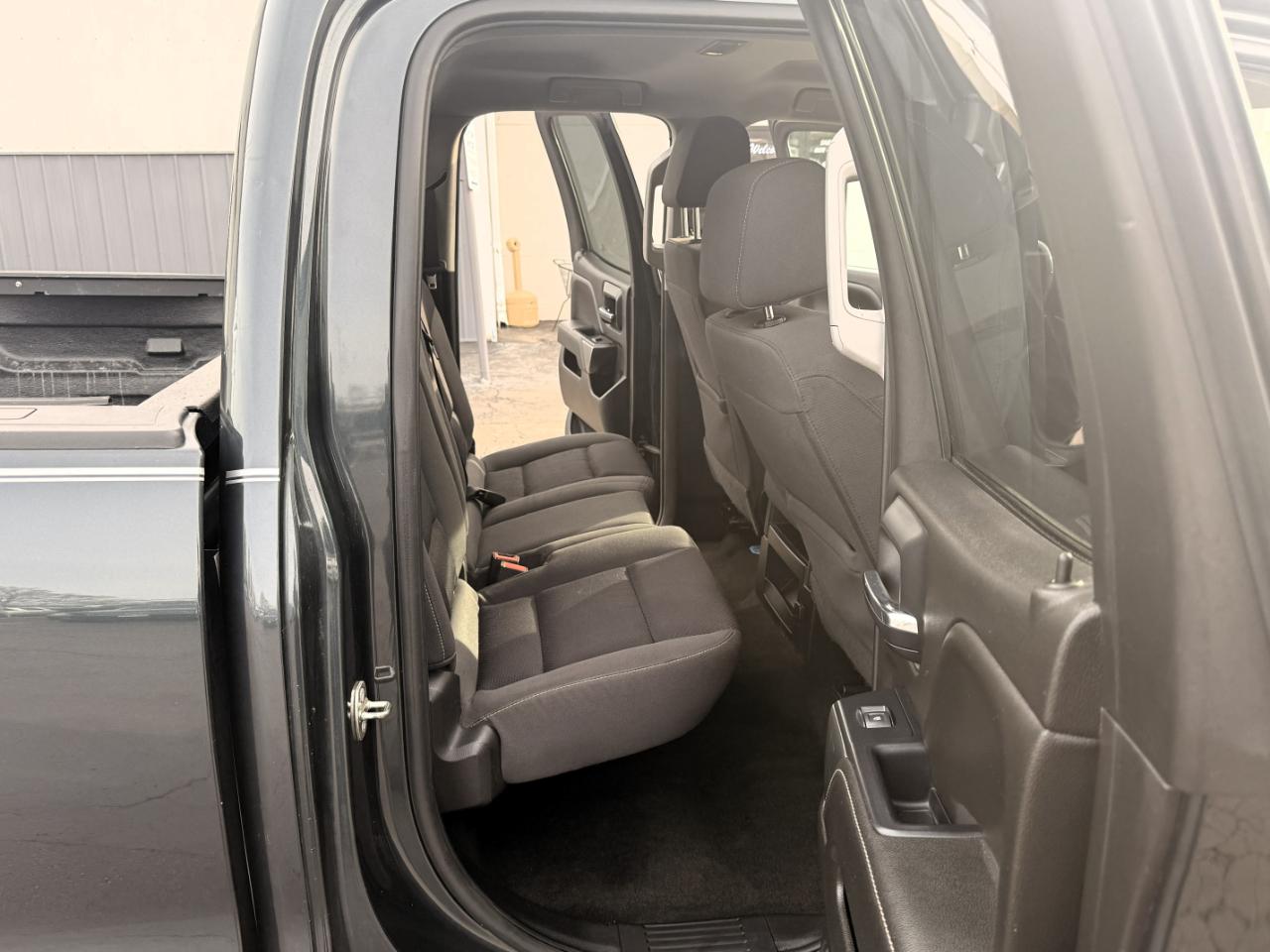 Chevrolet Silverado 1500 4WD Double Cab 143.5" LT w/1LT 2018