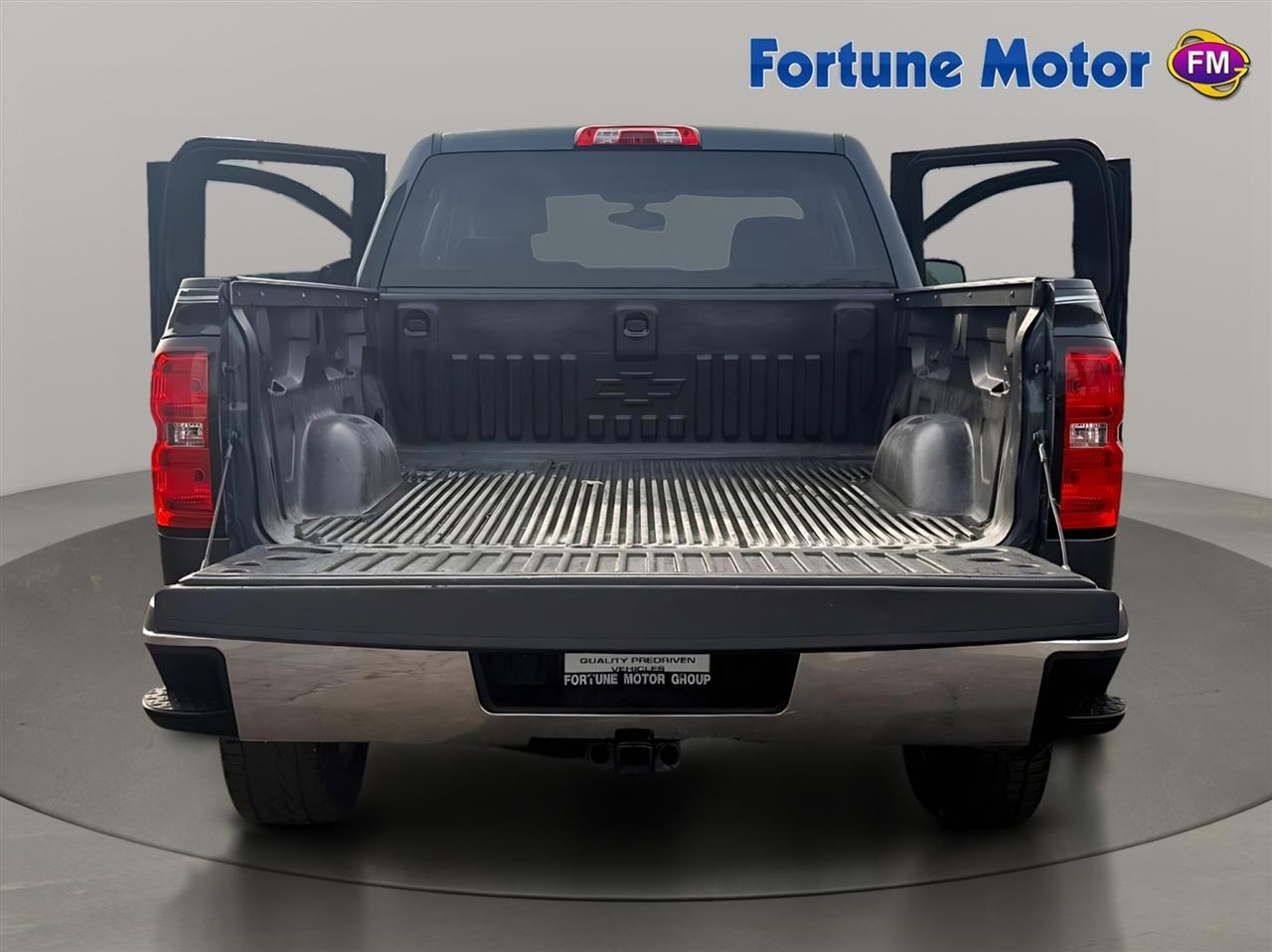 Chevrolet Silverado 1500 4WD Ext Cab 143.5" LT w/1LT 2018