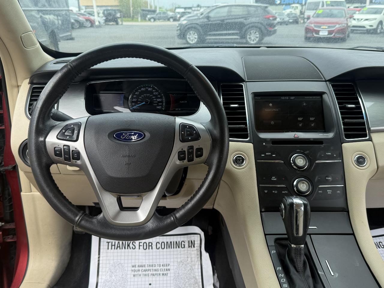 Ford Taurus 4dr Sdn SEL FWD 2015