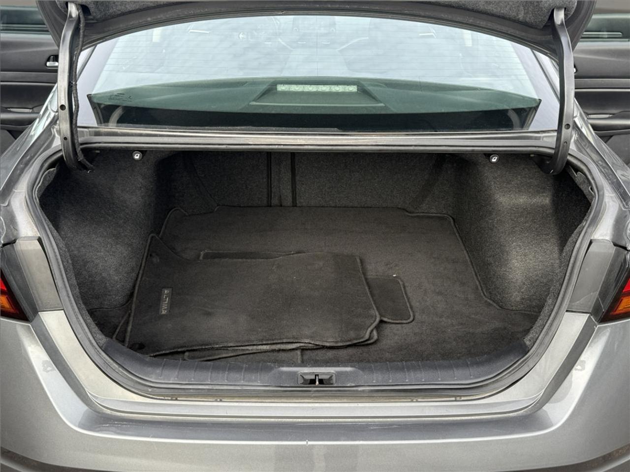 Nissan Altima 2.5 S Sedan 2022