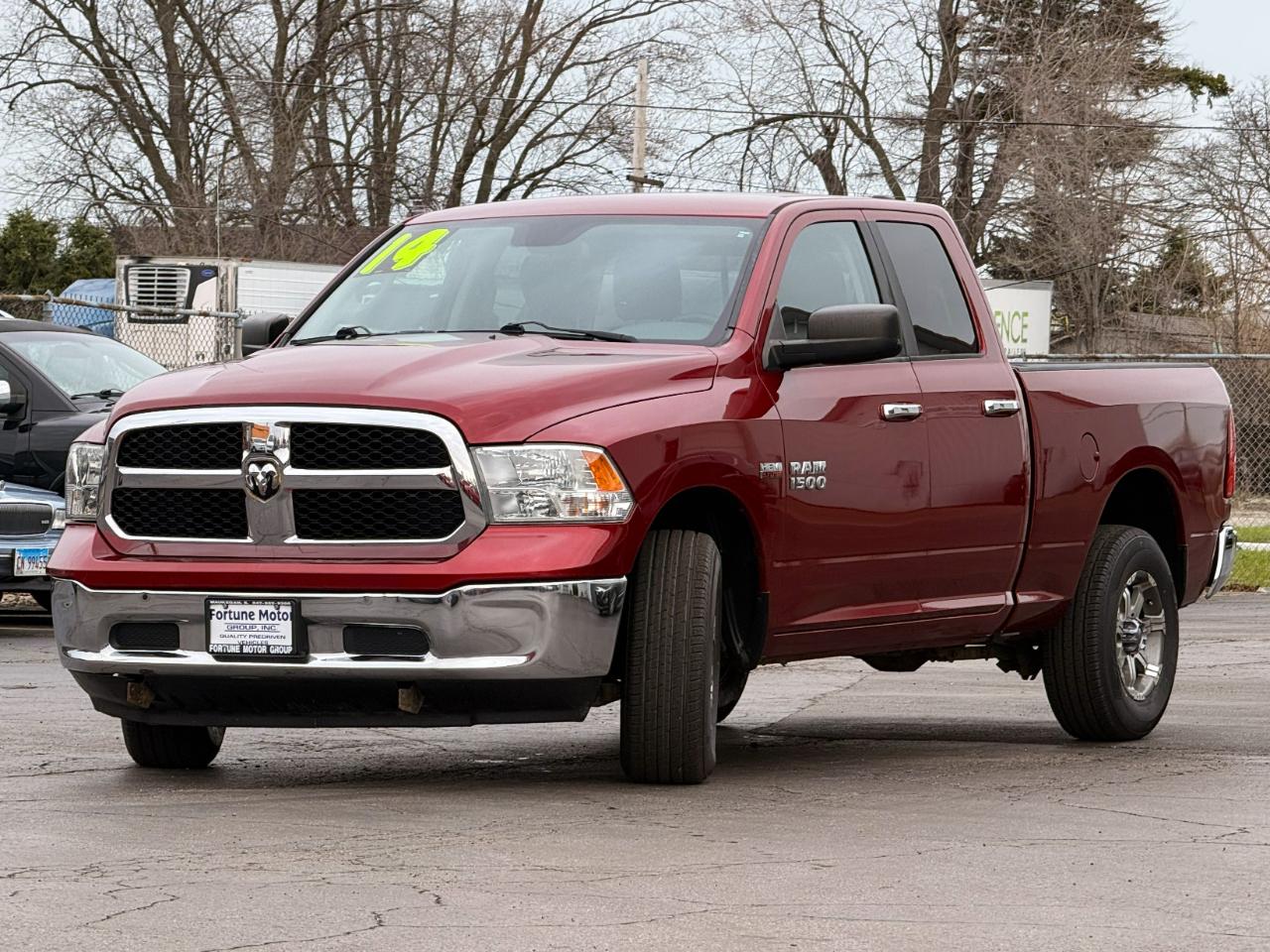 RAM 1500 4WD Quad Cab 140.5" SLT 2014