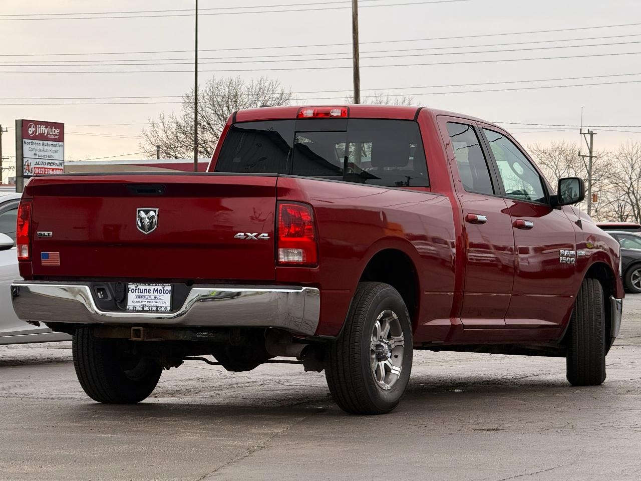 RAM 1500 4WD Quad Cab 140.5" SLT 2014