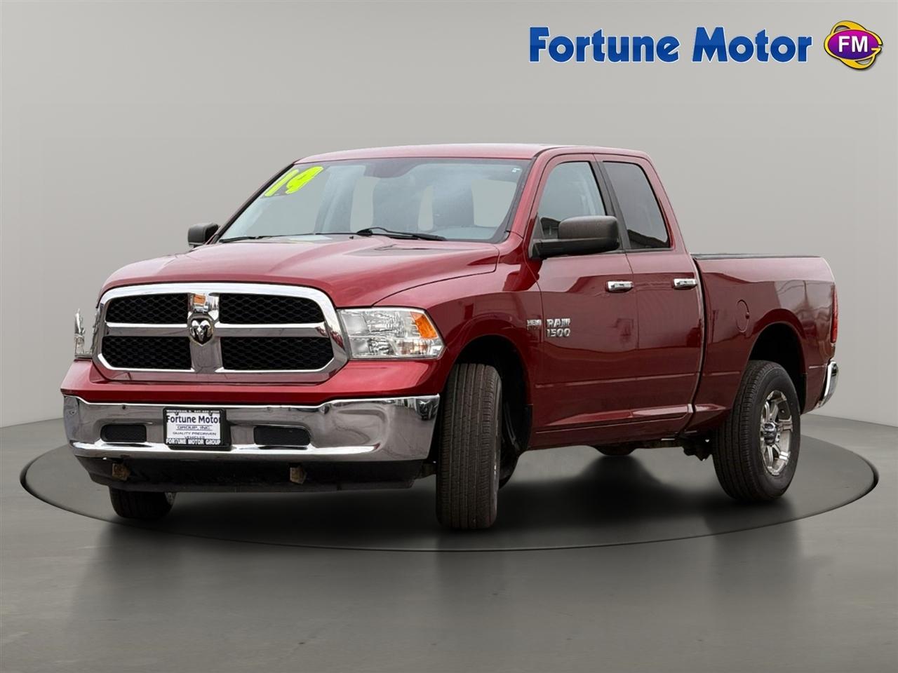 RAM 1500 4WD Quad Cab 140.5" SLT 2014