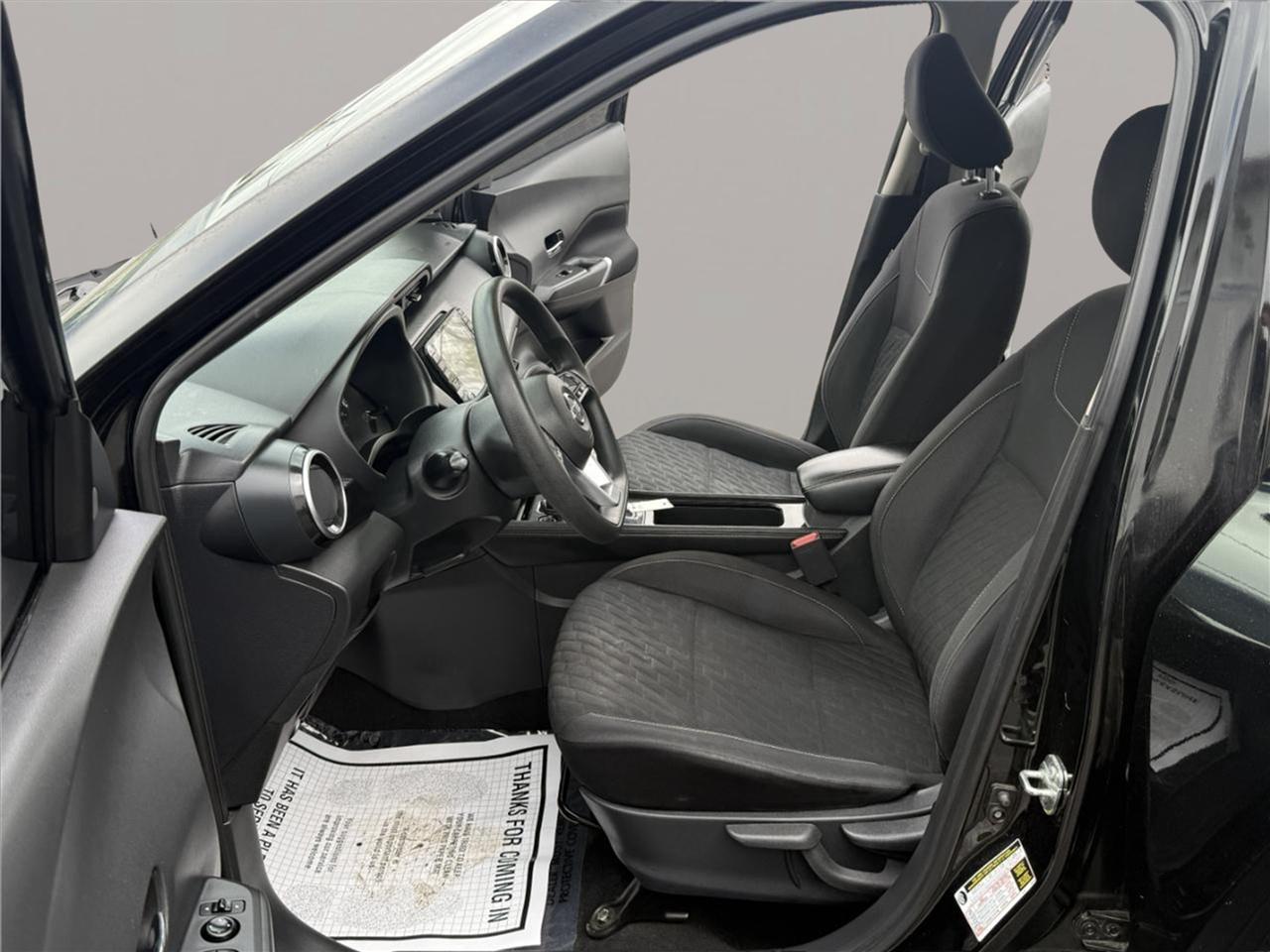 Nissan Kicks SV FWD 2021
