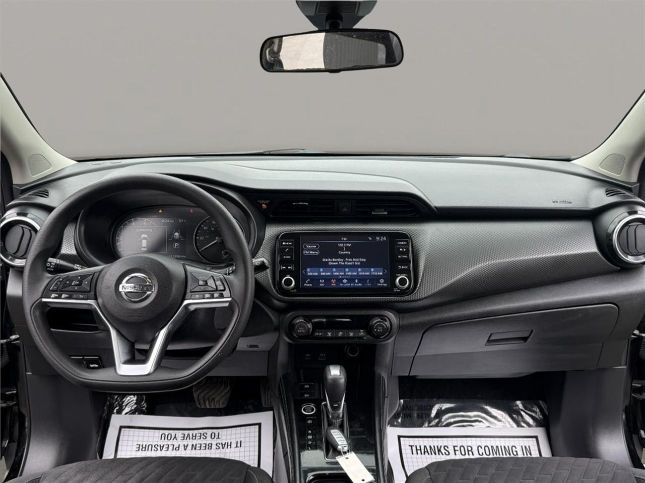 Nissan Kicks SV FWD 2021