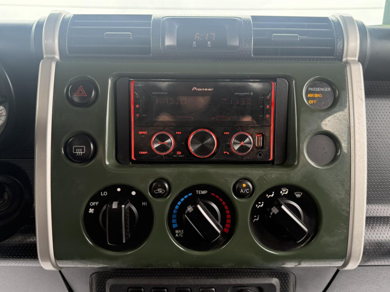 Toyota FJ Cruiser 4WD 4dr Man (Natl) 2010