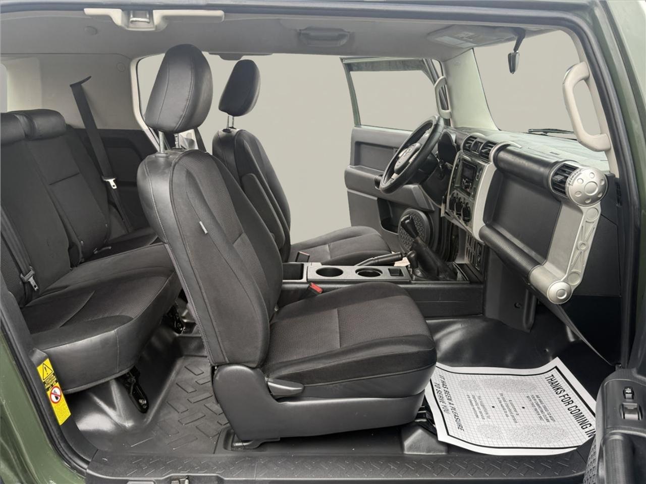 Toyota FJ Cruiser 4WD 4dr Man (Natl) 2010