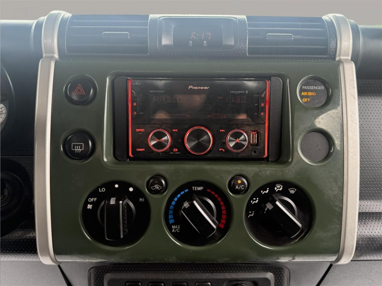 Toyota FJ Cruiser 4WD 4dr Man (Natl) 2010