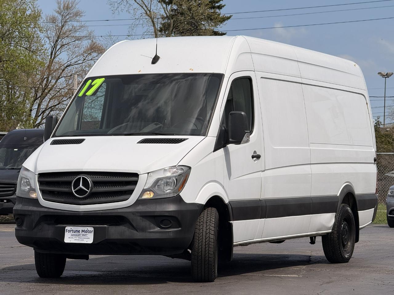 Mercedes-Benz 2500 Sprinter Vans High Roof Cargo Van 170 WB 2017