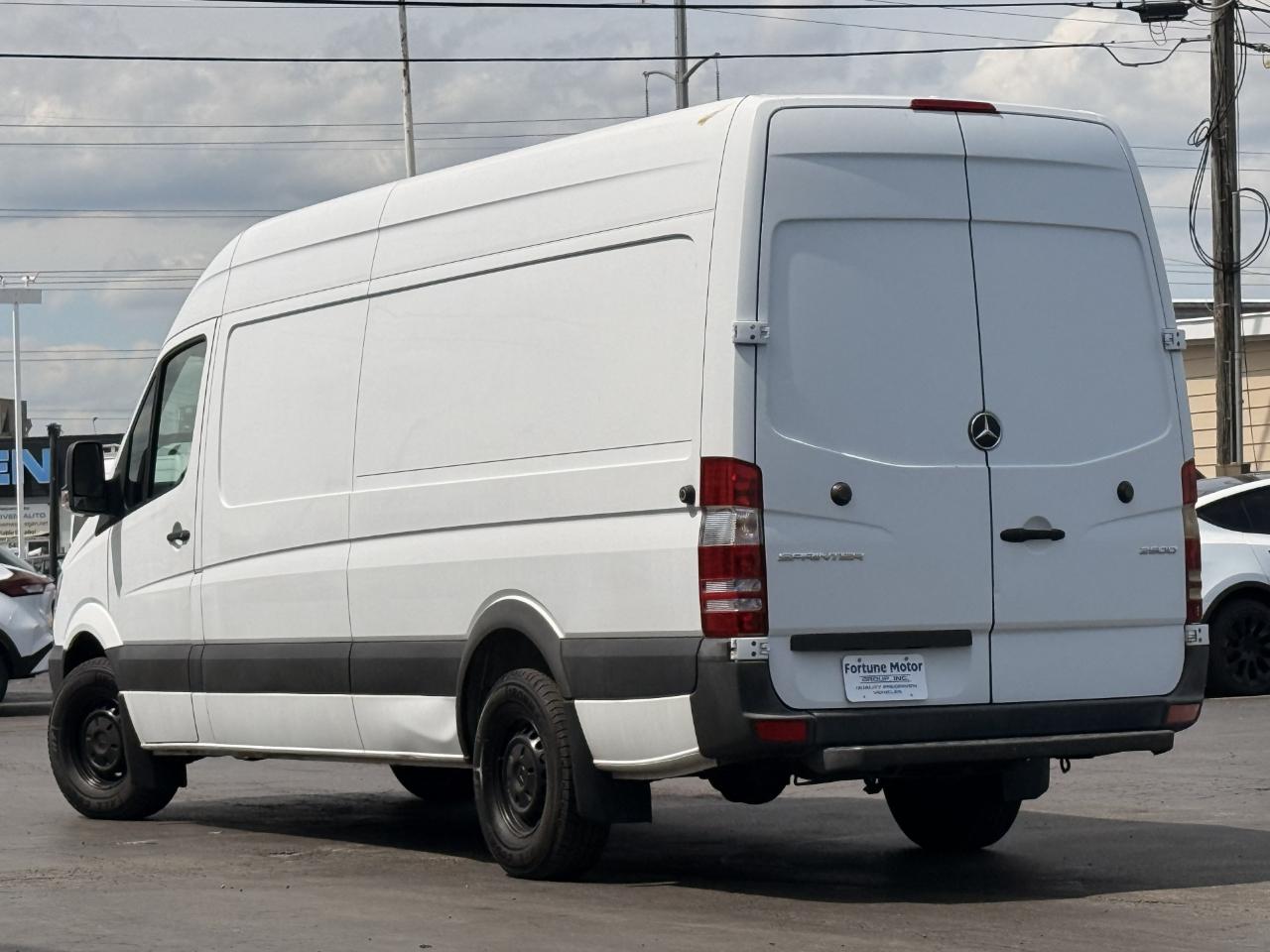 Mercedes-Benz 2500 Sprinter Vans High Roof Cargo Van 170 WB 2017