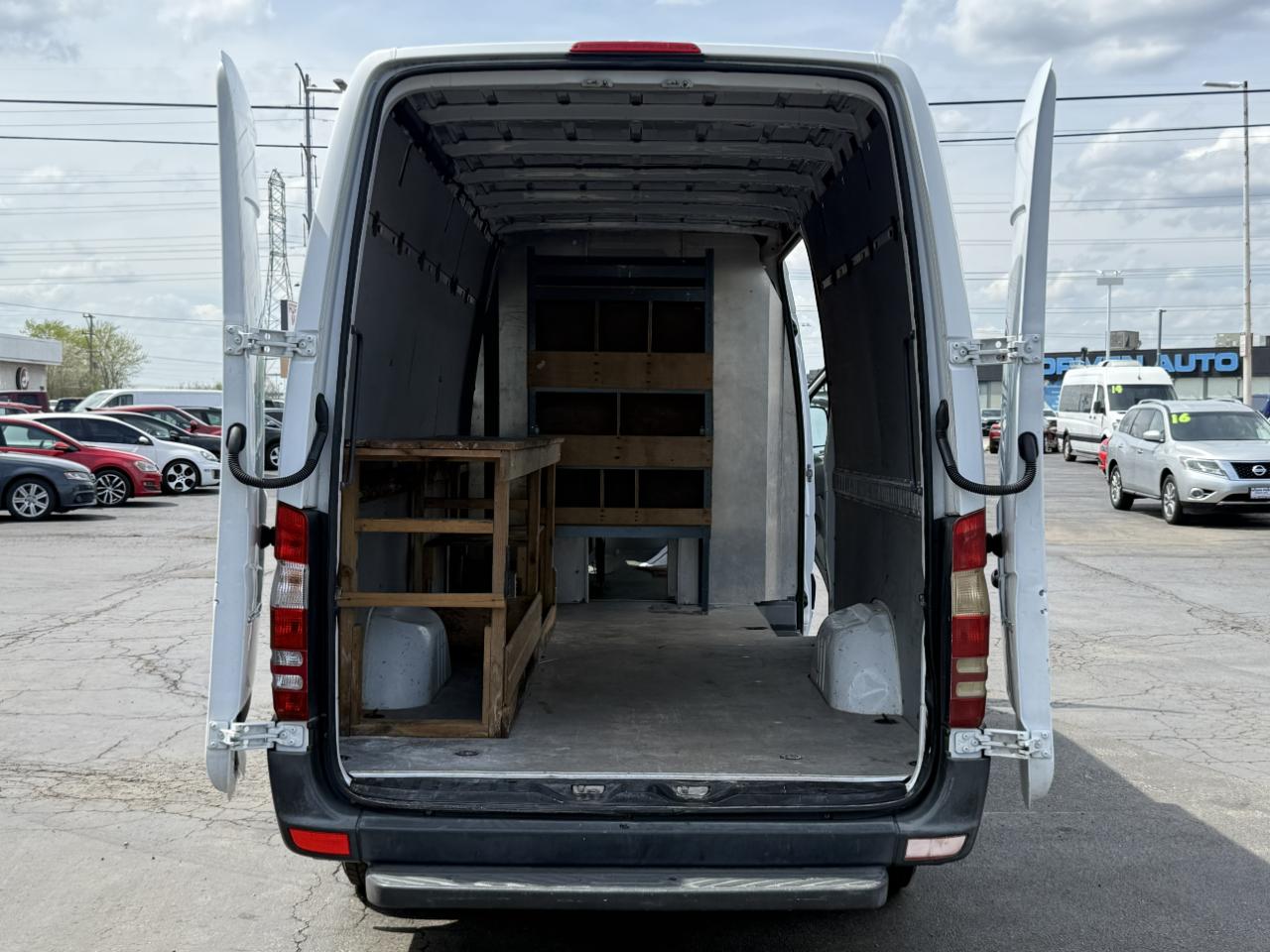 Mercedes-Benz 2500 Sprinter Vans High Roof Cargo Van 170 WB 2017