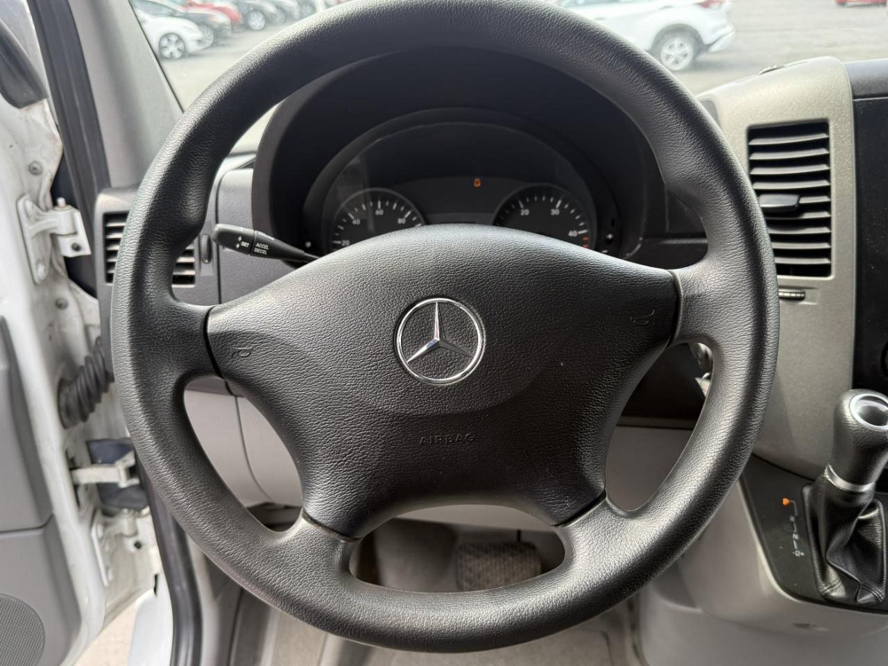 Mercedes-Benz 2500 Sprinter Vans High Roof Cargo Van 170 WB 2017