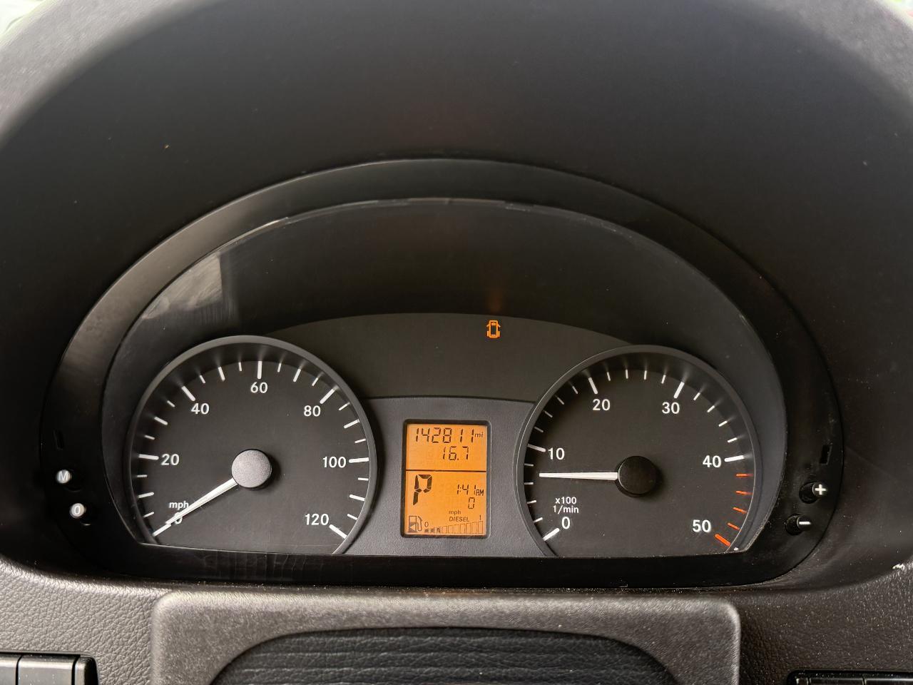 Mercedes-Benz 2500 Sprinter Vans High Roof Cargo Van 170 WB 2017