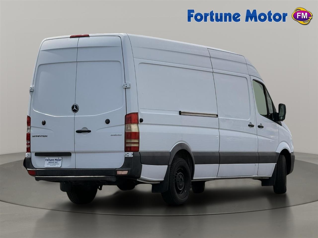Mercedes-Benz 2500 Sprinter Vans High Roof Cargo Van 170 WB 2017