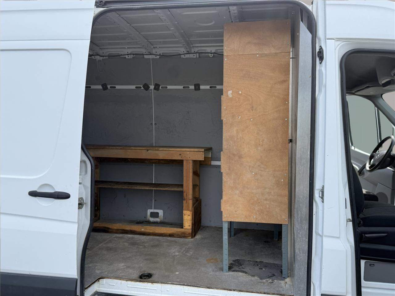 Mercedes-Benz 2500 Sprinter Vans High Roof Cargo Van 170 WB 2017
