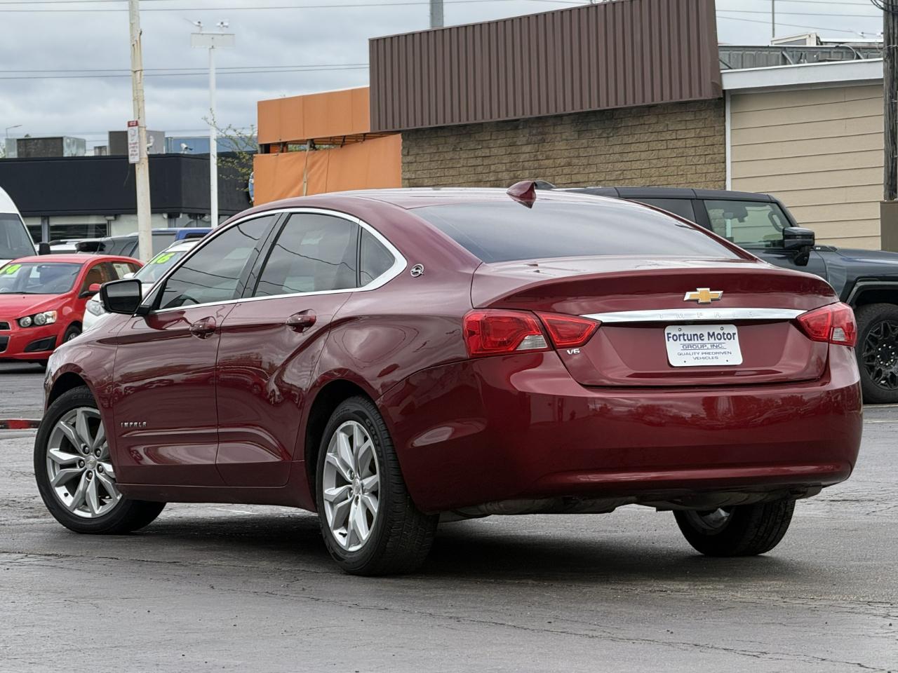 Chevrolet Impala 4dr Sdn LT w/1LT 2018