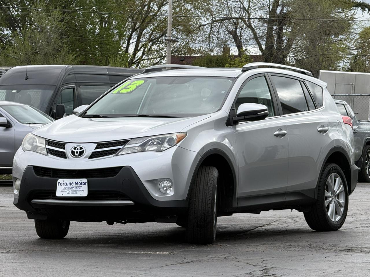 Toyota RAV4 AWD 4dr Limited (Natl) 2013