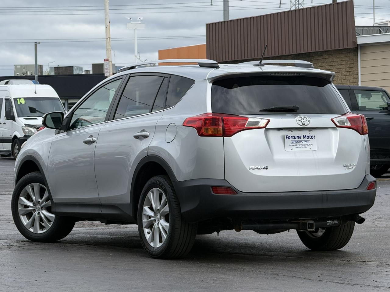 Toyota RAV4 AWD 4dr Limited (Natl) 2013