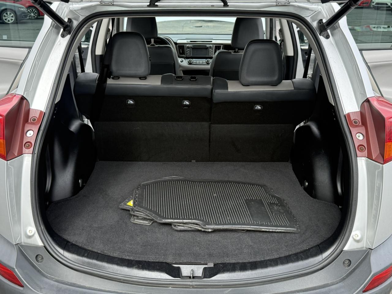 Toyota RAV4 AWD 4dr Limited (Natl) 2013