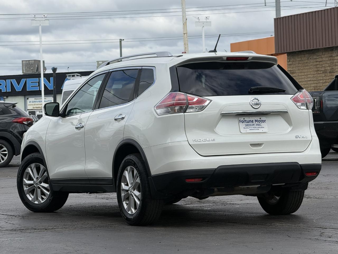 Nissan Rogue AWD 4dr SV 2016