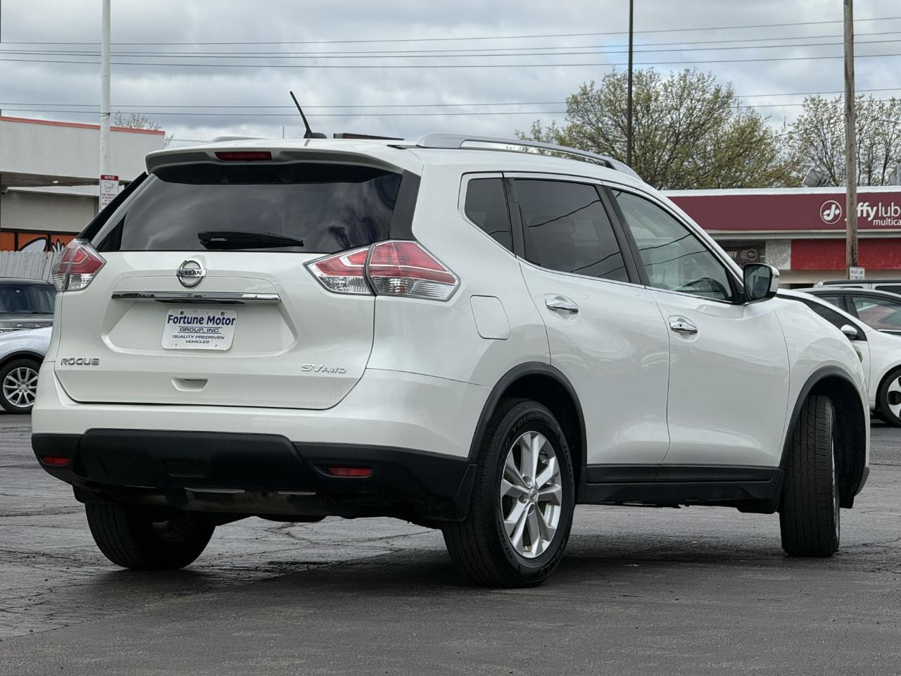 Nissan Rogue AWD 4dr SV 2016