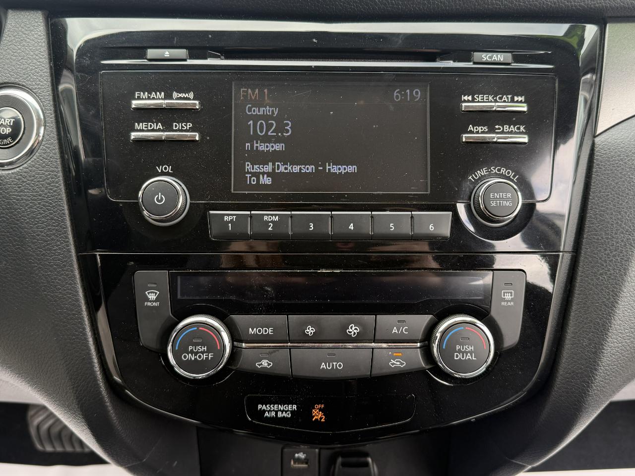 Nissan Rogue AWD 4dr SV 2016