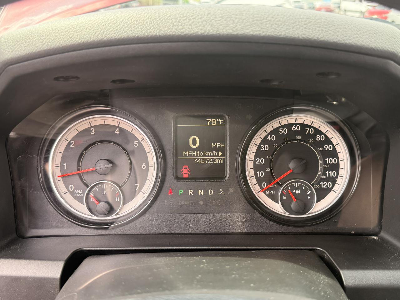 RAM 1500 Tradesman 4x4 Quad Cab 6'4" Box 2017