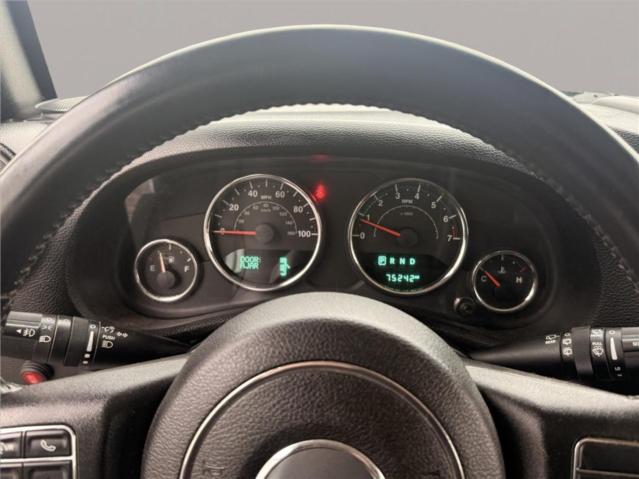 Jeep Wrangler 4WD 2dr Sport 2015