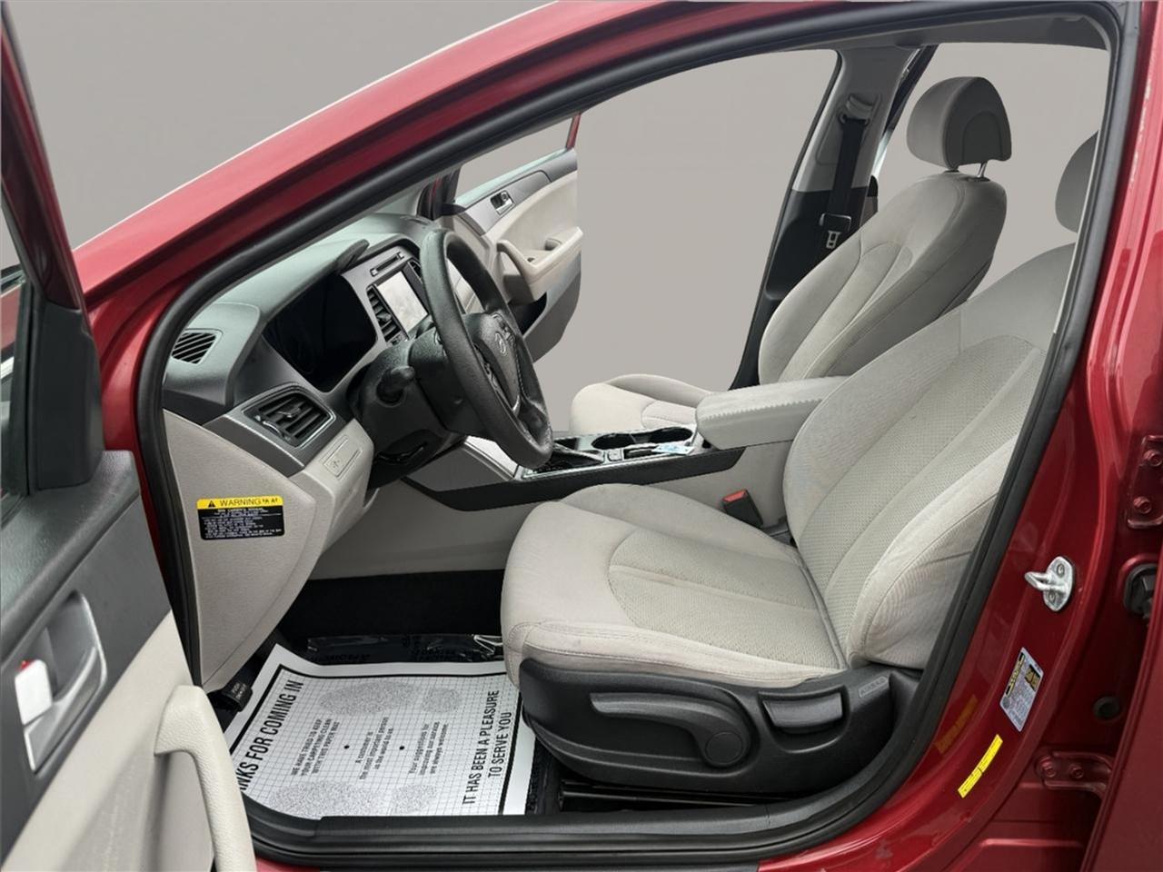 Hyundai Sonata 4dr Sdn 2.4L SE 2016