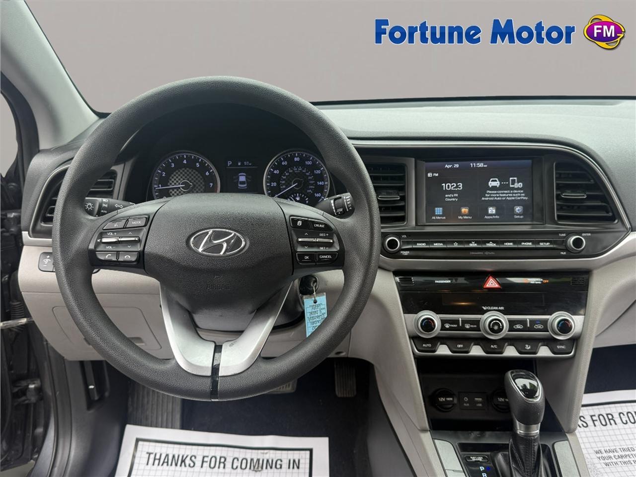 Hyundai Elantra SEL IVT 2020