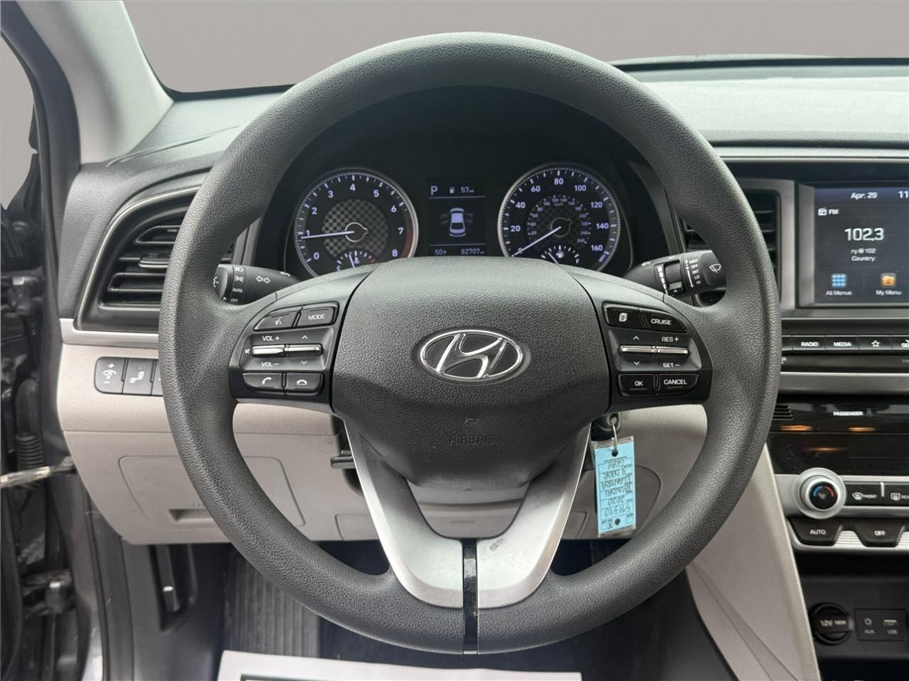 Hyundai Elantra SEL IVT 2020