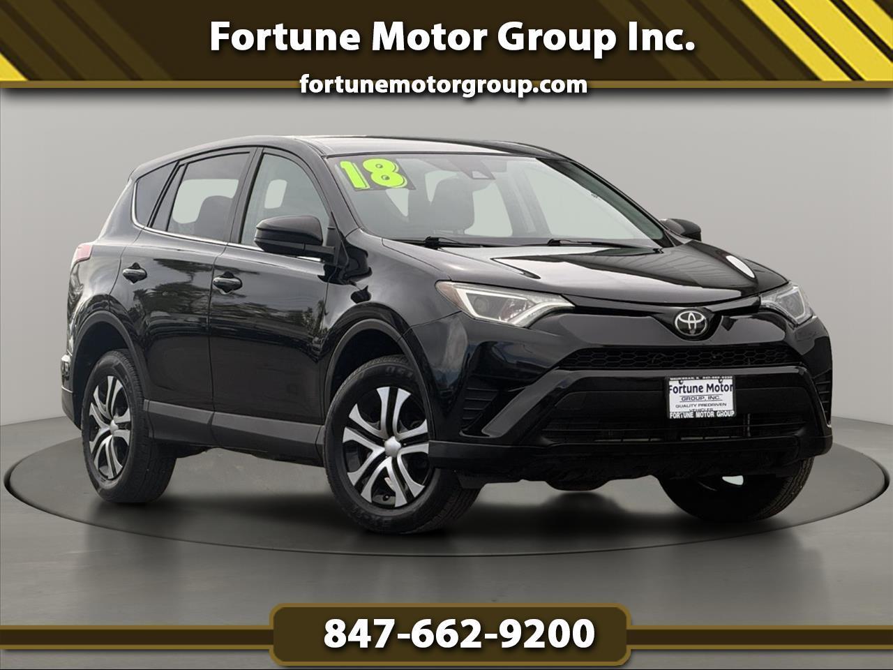 Toyota RAV4 LE FWD (Natl) 2018