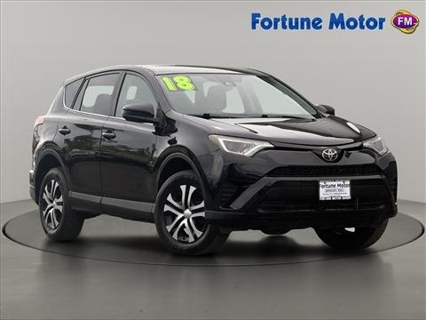 2018 Toyota RAV4 LE FWD (Natl)