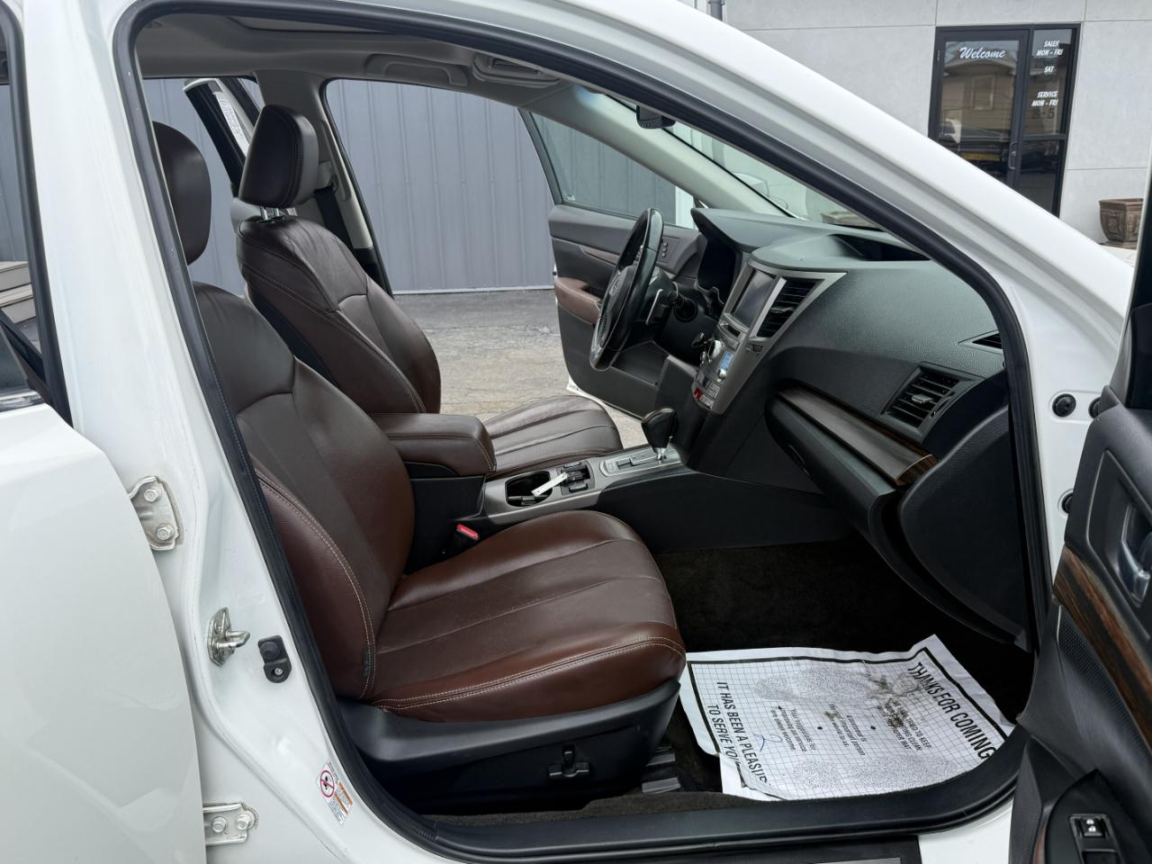 Subaru Outback 4dr Wgn H4 Auto 2.5i Limited 2014