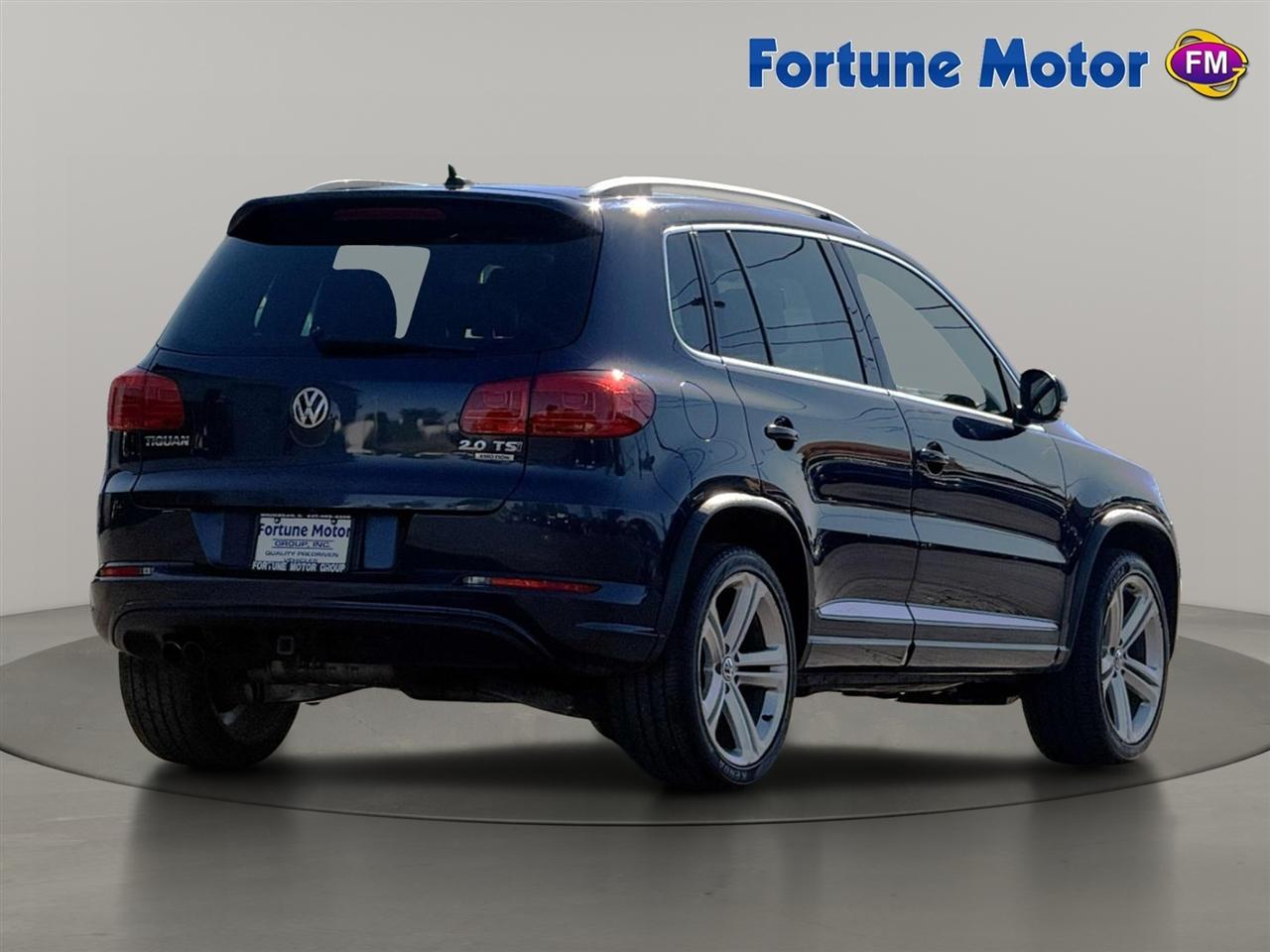 Volkswagen Tiguan 4MOTION 4dr Auto R-Line 2015