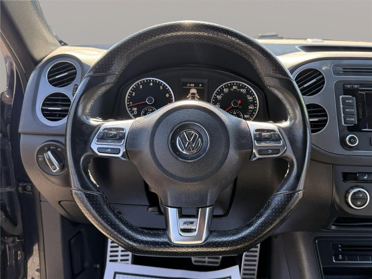 Volkswagen Tiguan 4MOTION 4dr Auto R-Line 2015