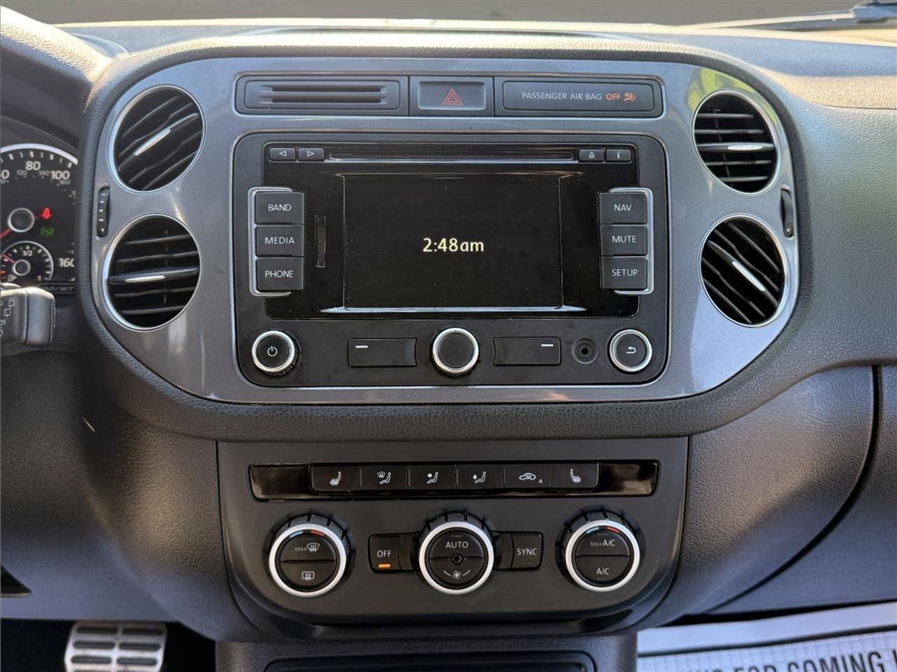 Volkswagen Tiguan 4MOTION 4dr Auto R-Line 2015
