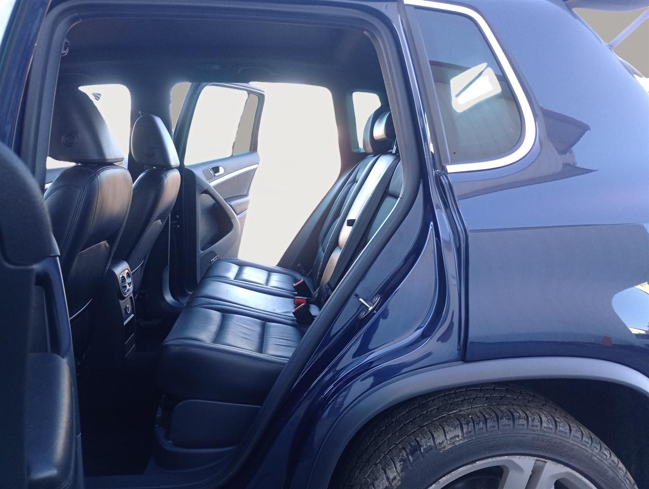 Volkswagen Tiguan 4MOTION 4dr Auto R-Line 2015