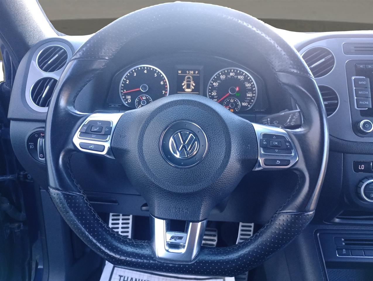 Volkswagen Tiguan 4MOTION 4dr Auto R-Line 2015