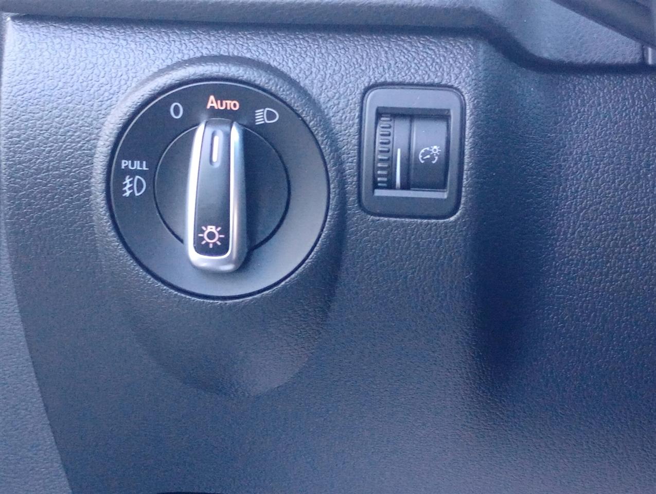 Volkswagen Tiguan 4MOTION 4dr Auto R-Line 2015
