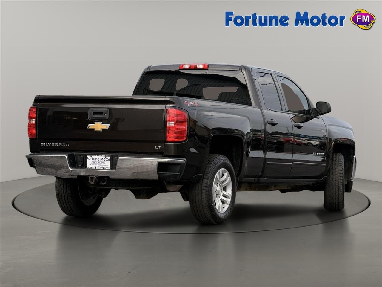 Chevrolet Silverado 1500 4WD Ext Cab 143.5" LT w/1LT 2018